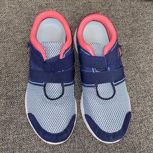 Vionic Ema Brisk Navy Blue Slip On Velcro Strap Sneaker Shoes Size 8.5